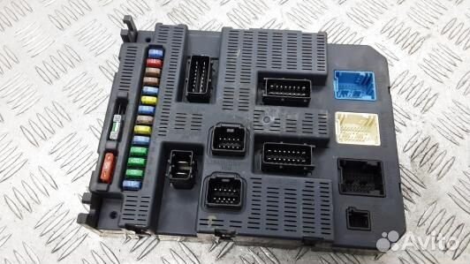 Блок комфорта peugeot 308 1 (5BN23M301)