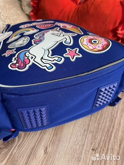 Рюкзак школьный с ортопедической спинкой