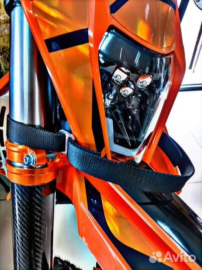 Стропа передняя отом новая