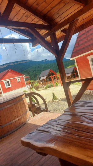 Коттедж 278 м² на участке 25 сот.