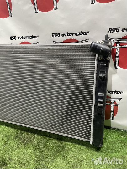 Радиатор охлаждения двигателя Mitsubishi Lancer X