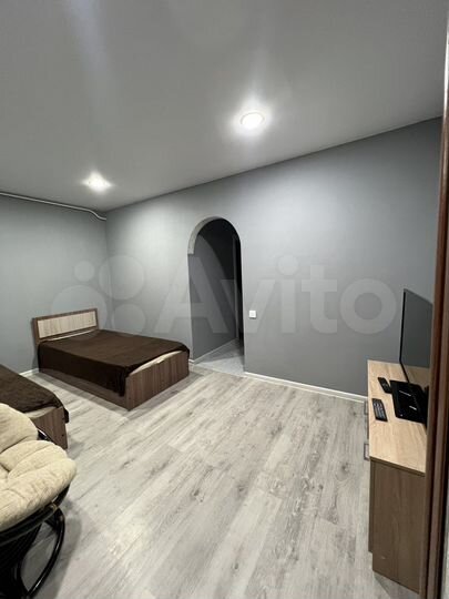 2-к. квартира, 40 м², 2/3 эт.