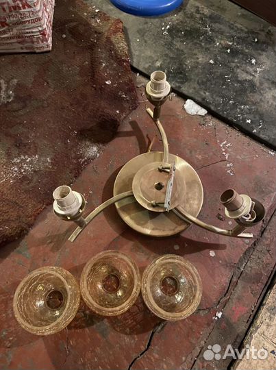 Люстра потолочная