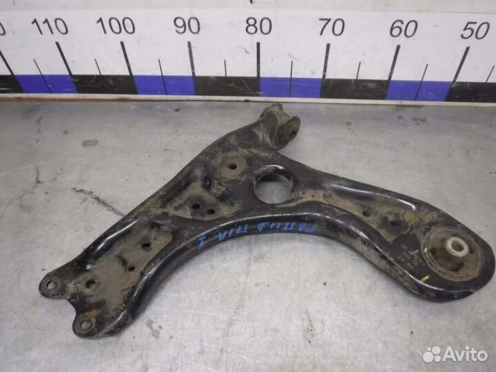 Рычаг подвески передний левый Skoda Rapid cfna