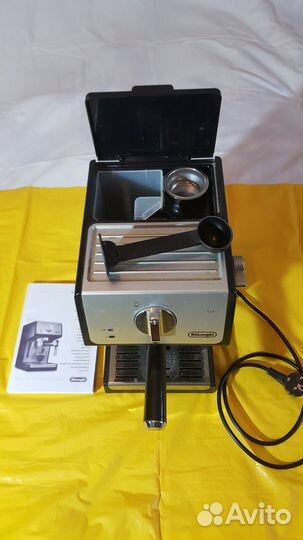 Кофеварка рожковая Delonghi еср33.21