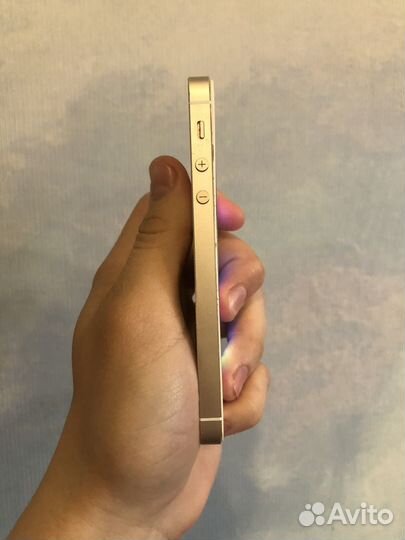 iPhone 5S, 16 ГБ