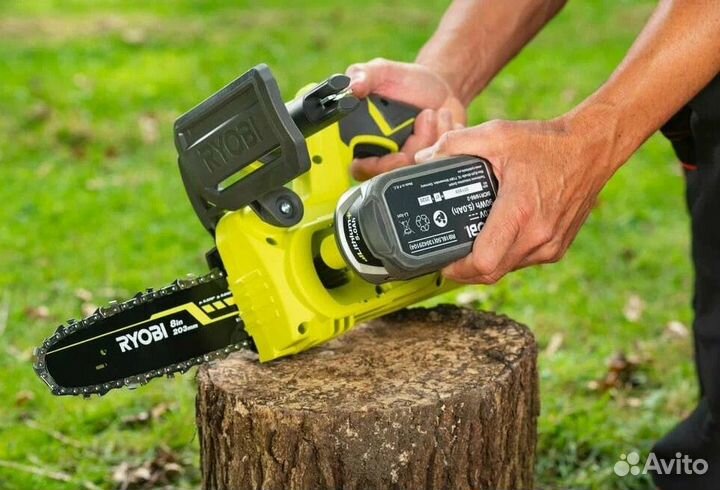 Пила цепная аккумуляторная Ryobi RY18CS20A-0 ONE+