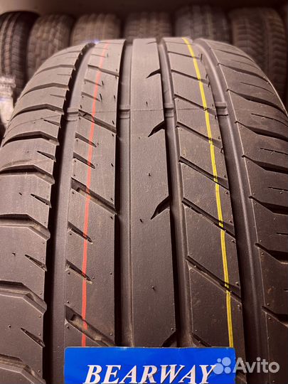 Bearway BW118 295/30 R20 105U