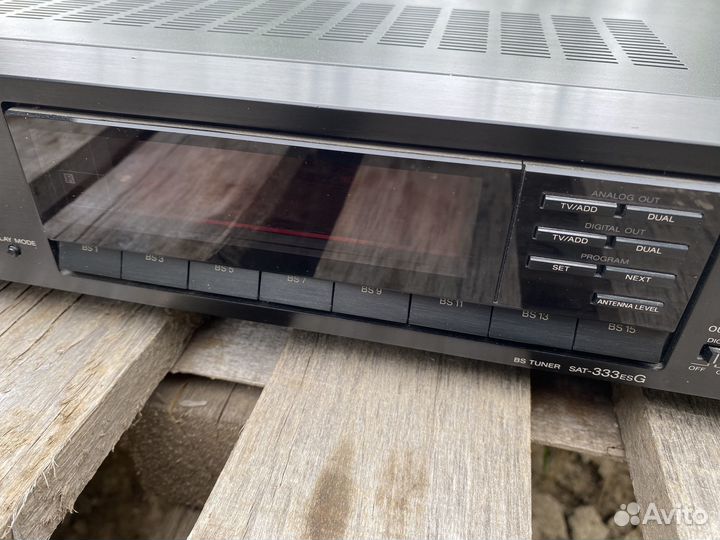 Sony 333ESG цифровой тюнер (преобразователь)