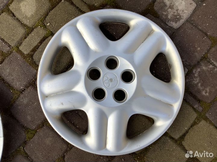 Колпак колесный,toyota,nissan r15
