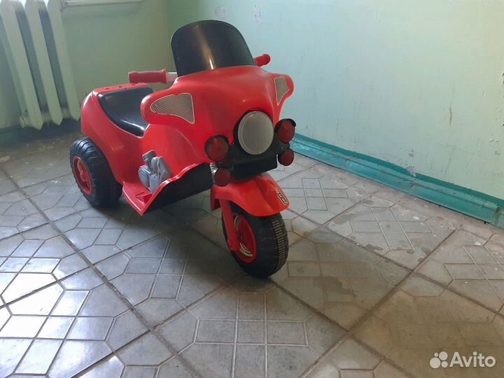 Трицикл электрический детский
