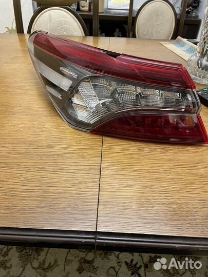 Фонарь задний левый Тойота Камри 2021 GR Sport