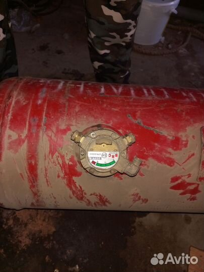 Газовый баллон для автомобиля