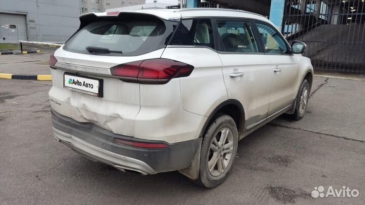 Geely Atlas Pro 1.5 AT, 2023, битый, 36 083 км