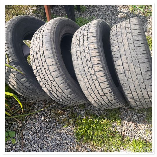 Bridgestone Dueler A/T 265/65 R17