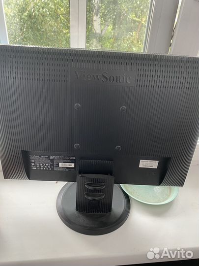 Монитор Viewsonic 22