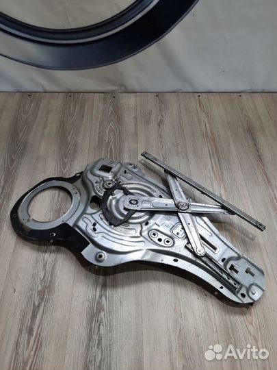 Стеклоподъемник перед Kia sportage 3 Лев