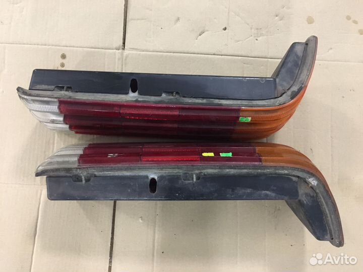 Задние фонари Mercedes W116 (4679)