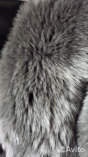 Зимнее пальто Dekka с песцовым воротником