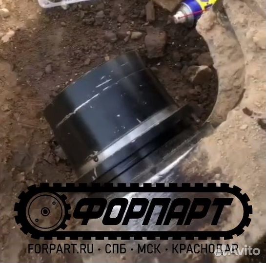 Редуктор хода Komatsu PC75