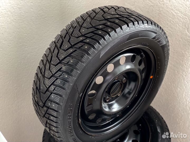 Hankook Winter I'Pike RS2 W429 205/60 R16