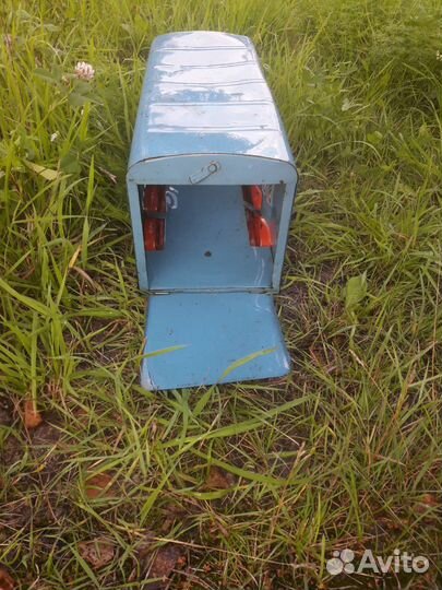 Машина из СССР зоопарк