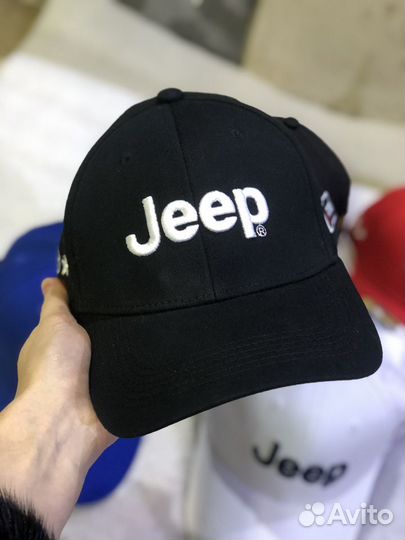 Бейсболка с лого Jeep