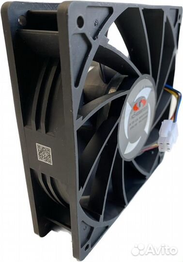 Кулер Whatsminer kz14038b012u3