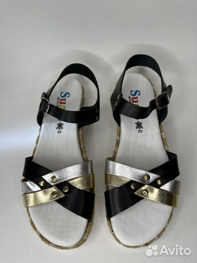 Босоножки женские кожаные