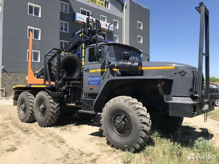 Урал 5557 с КМУ, 2013