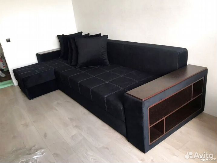 Диван угловой