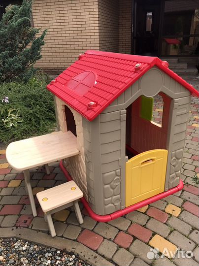 Детский домик для дачи пластиковый