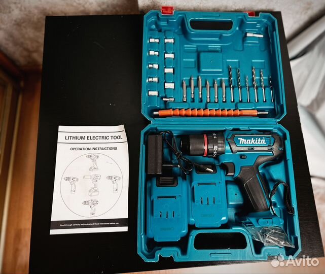 Шуруповерт makita