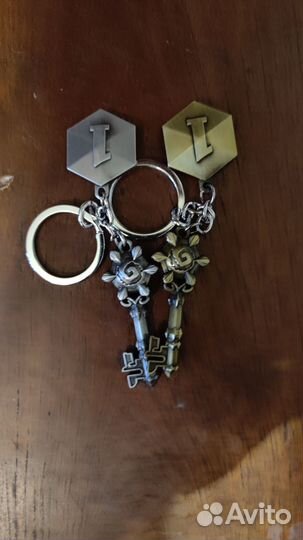 Брелоки Hearthstone разные