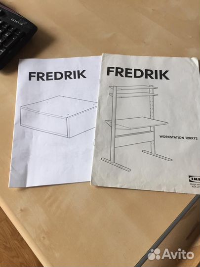 Письменный стол IKEA