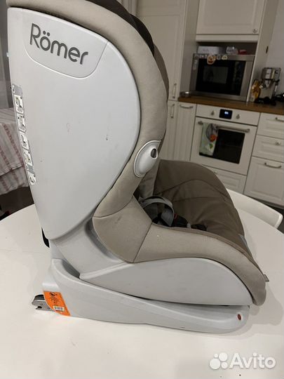 Продам детское автокресло britax romer trifix