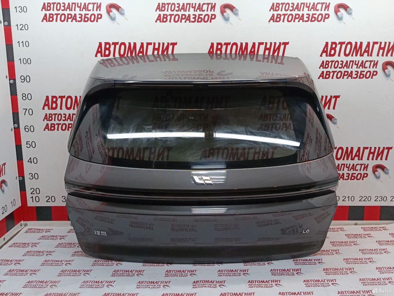 Крышка багажника Lixiang L6 в сборе