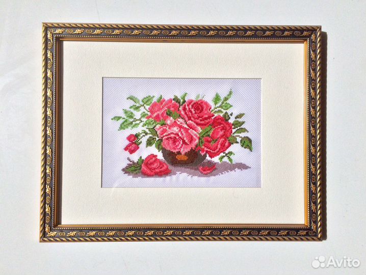 Вышитая картина Розы