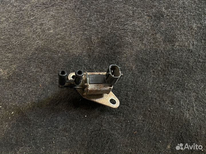 Электромагнитный клапан Mitsubishi lancer 9