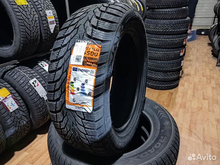 Tracmax X-Privilo S500 215/55 R17 98T