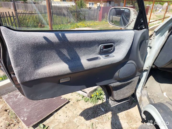 Сиденья комплект Toyota Lite Ace R30 1992г