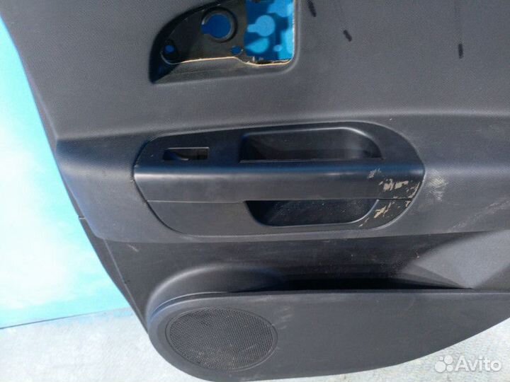 Обшивка двери задней правой Kia Ceed 1 (ED)