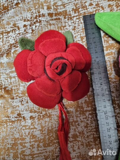 Плюшевые розы