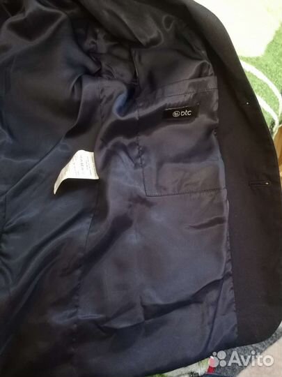 Школьный костюм и рубашка для мальчика 146