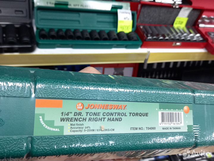 Динамометрический ключ Jonnesway 5-25