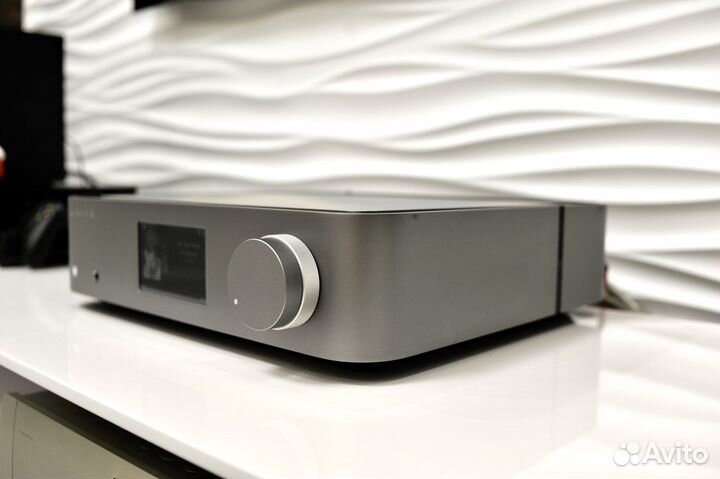 Сетевой проигрыватель Cambridge Audio Edge NQ