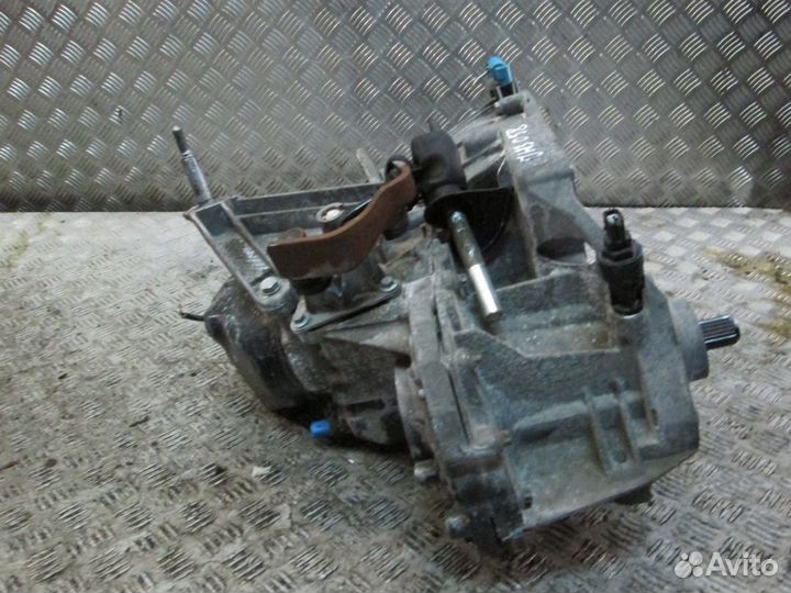 МКПП JH3058 для Рено Логан Сандеро 1.6 К7М 812