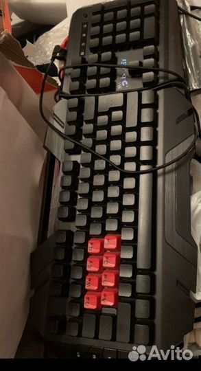 Игровая клавиатура Bloody B3590R