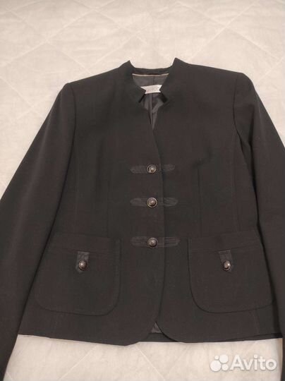 Пиджак женский 46 размер
