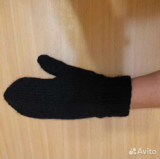 Варежки вязаные ручной работы